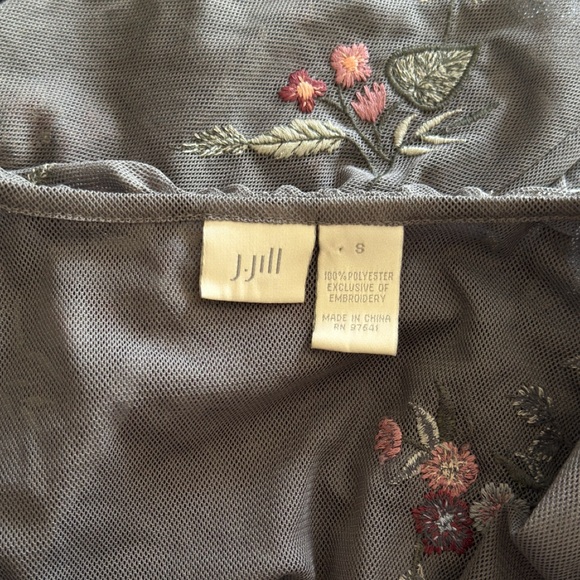 J Jill Floral Embroidered Gray Tie Front Cardigan Boho Size S Hippie Casual - Picture 10 of 11